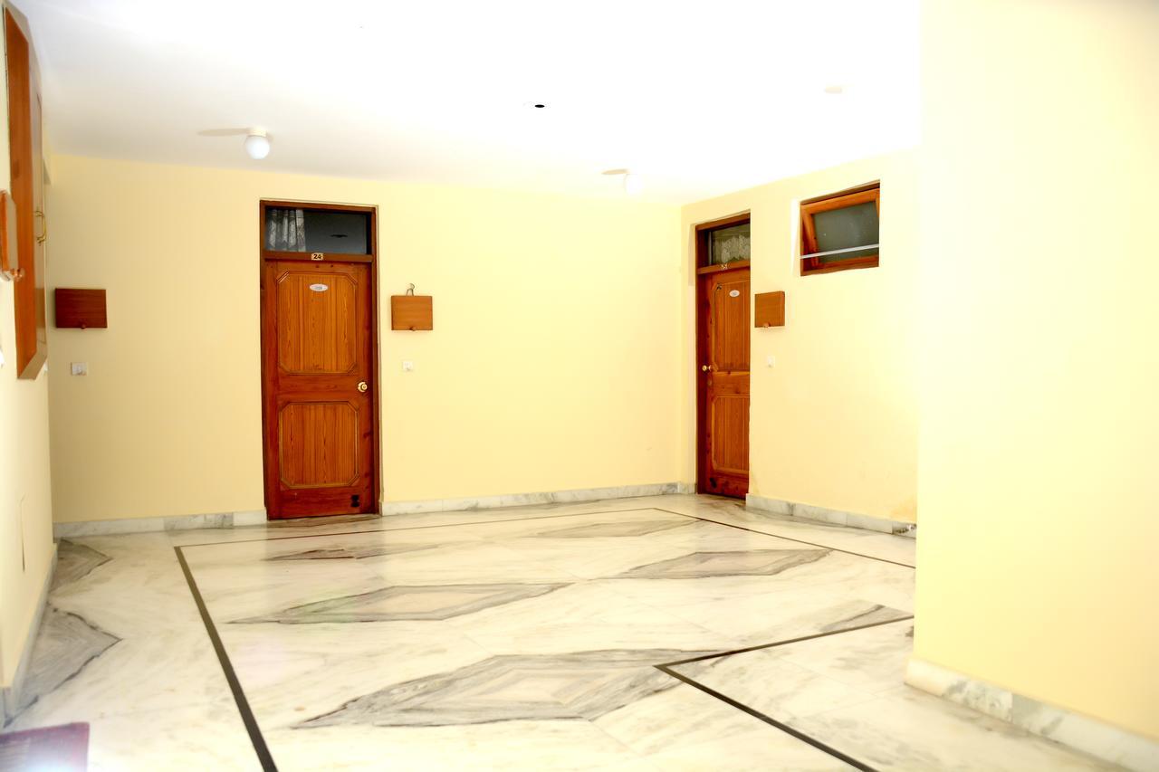 Hotel Rajhans Manali Екстер'єр фото