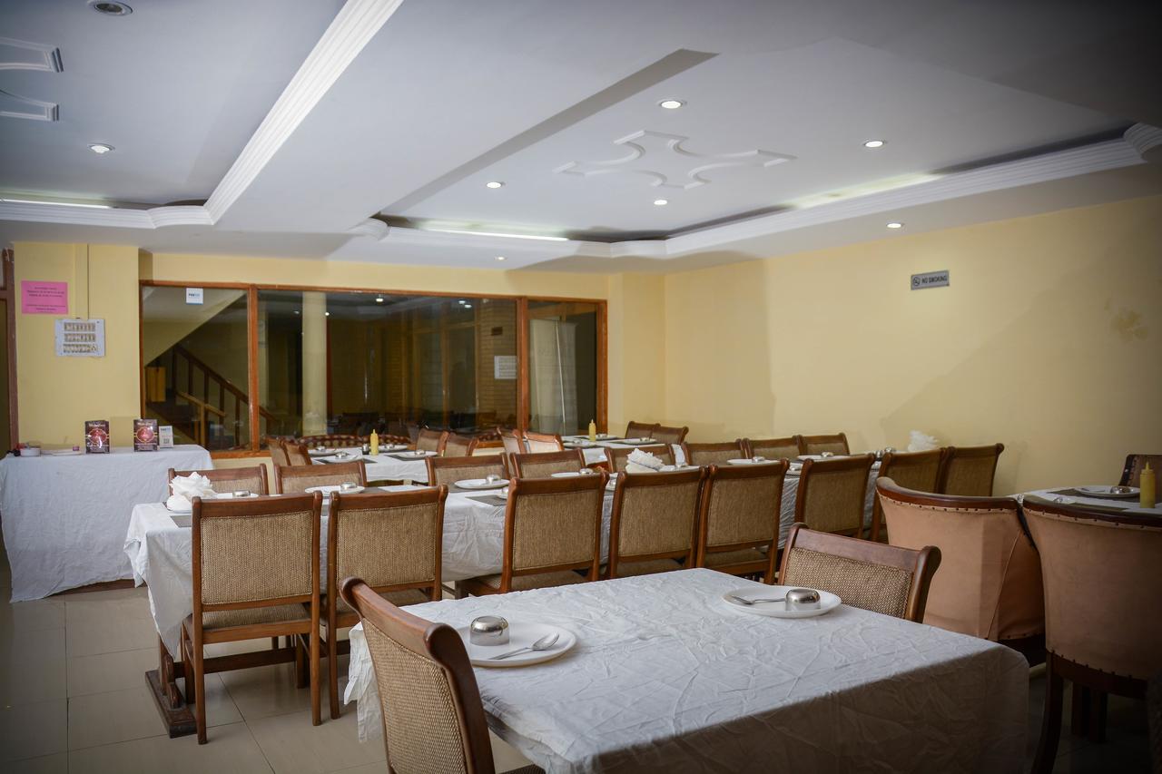 Hotel Rajhans Manali Екстер'єр фото