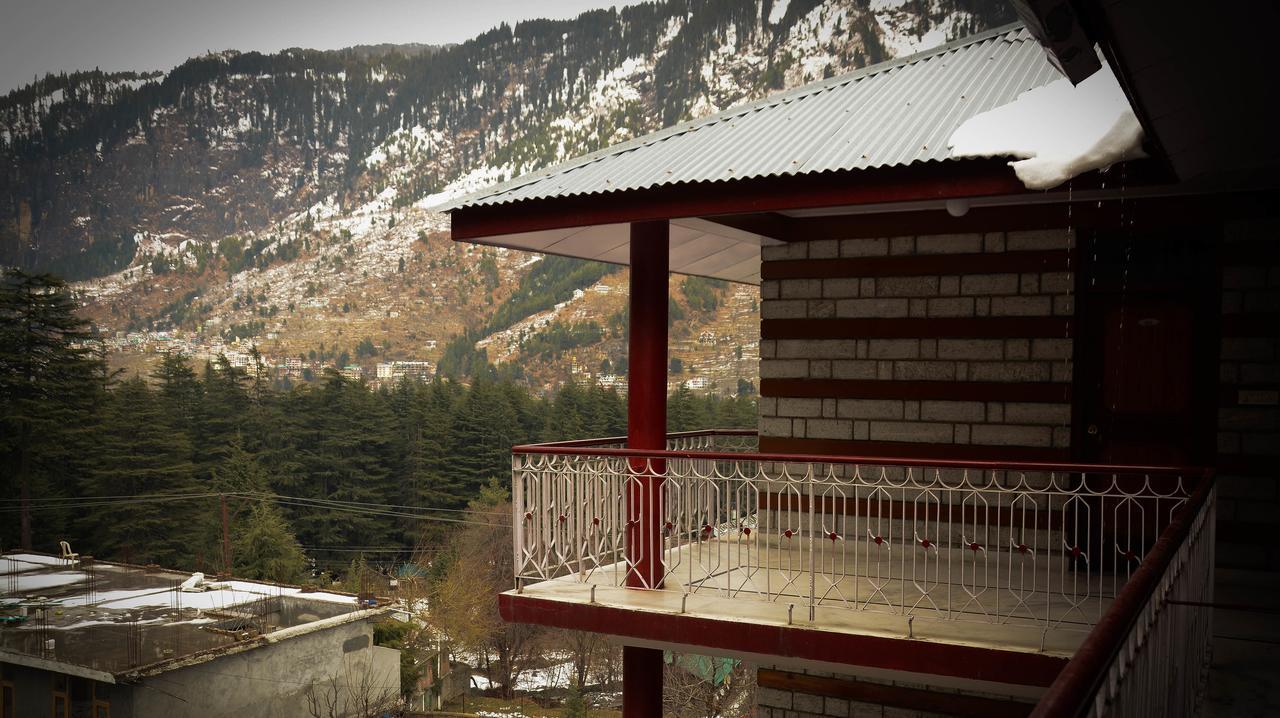 Hotel Rajhans Manali Екстер'єр фото