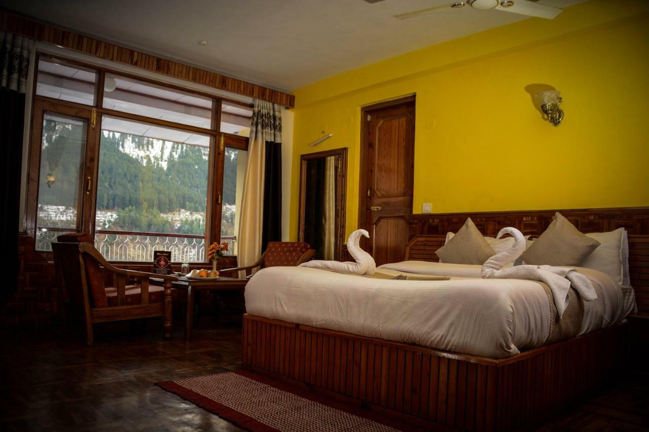 Hotel Rajhans Manali Екстер'єр фото